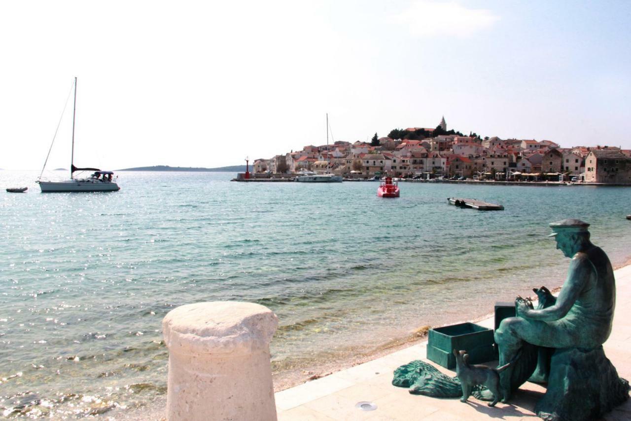 Lari Home Primošten Exteriér fotografie